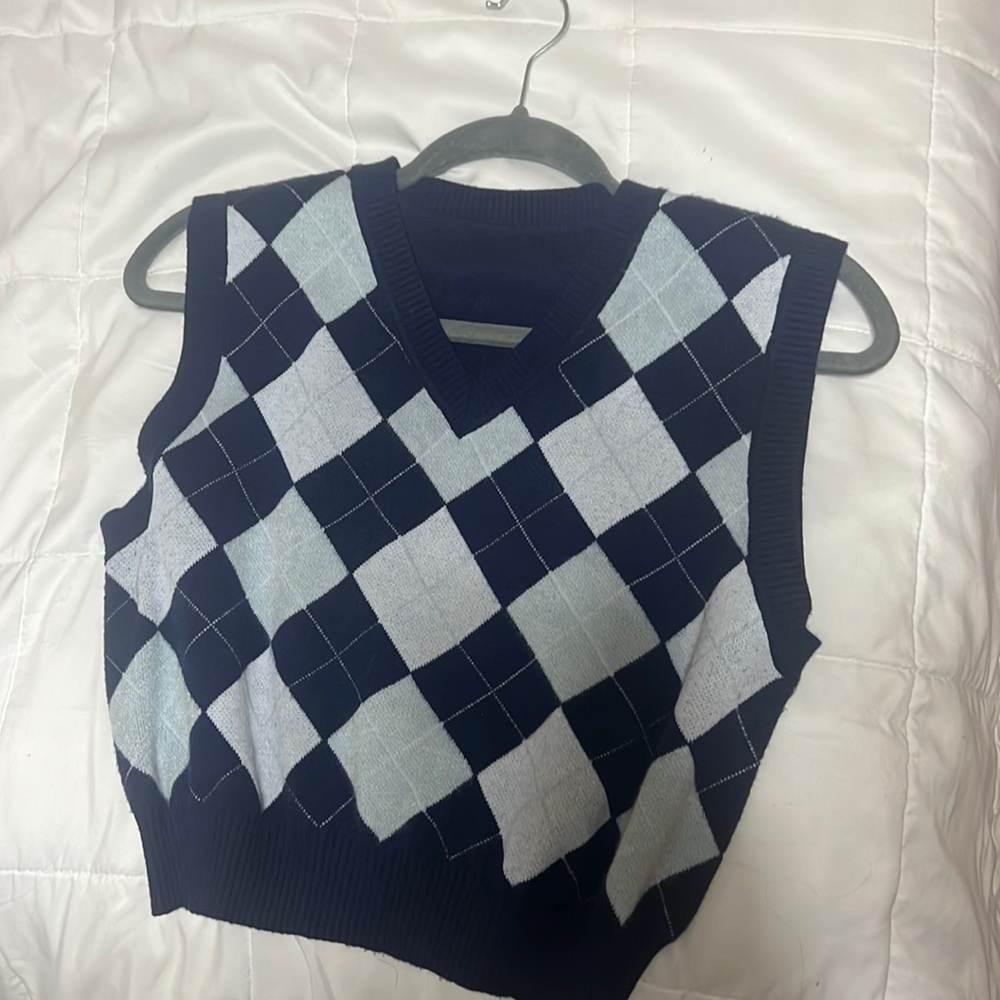 Diamond sweater vest